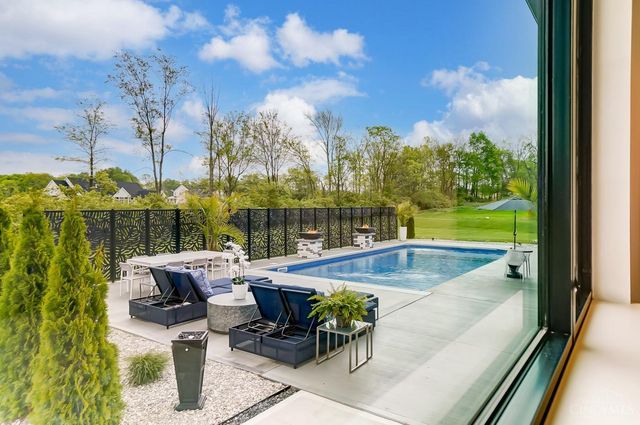 2268 Presley Court, Clearcreek Twp., OH 45036
