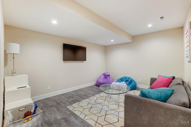 2268 Presley Court, Clearcreek Twp., OH 45036