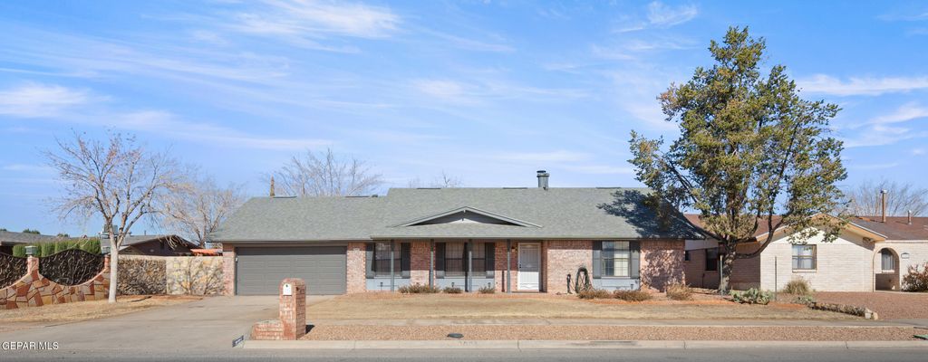 2021 Oceanside Drive, El Paso, TX 79936