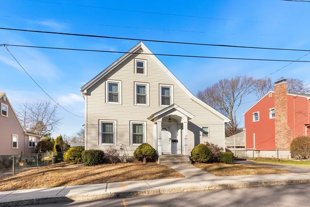 12 Viden Rd, Quincy, MA 02169