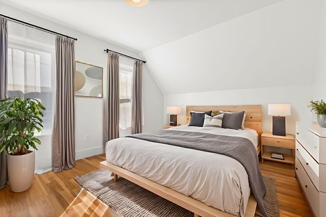 12 Viden Rd, Quincy, MA 02169