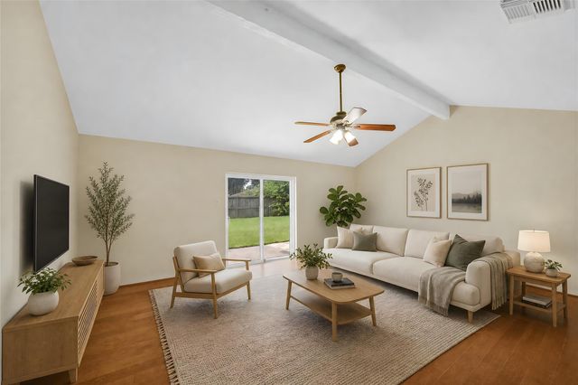 5303 Lincoln Green Drive, Katy, TX 77493