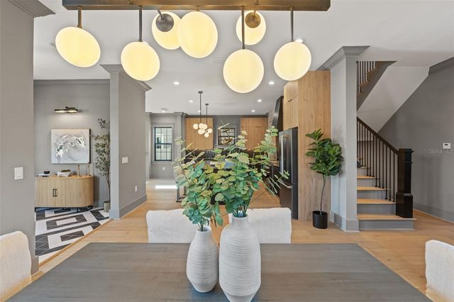 807 W PARK AVENUE, Tampa, FL 33602