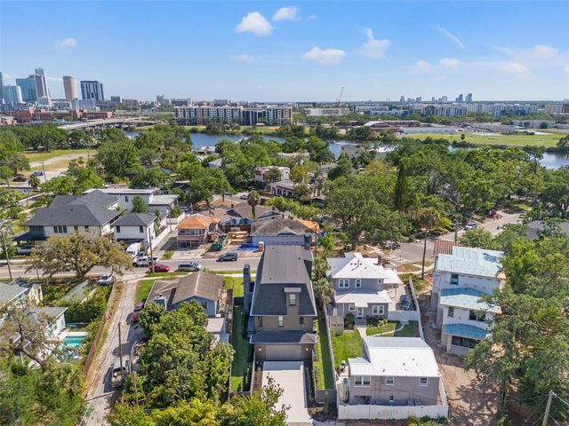 807 W PARK AVENUE, Tampa, FL 33602