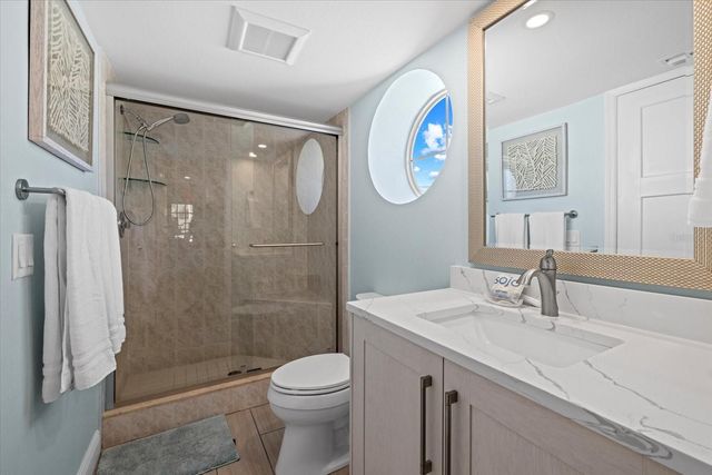 1275 SIESTA BAYSIDE DRIVE 1275, Sarasota, FL 34242