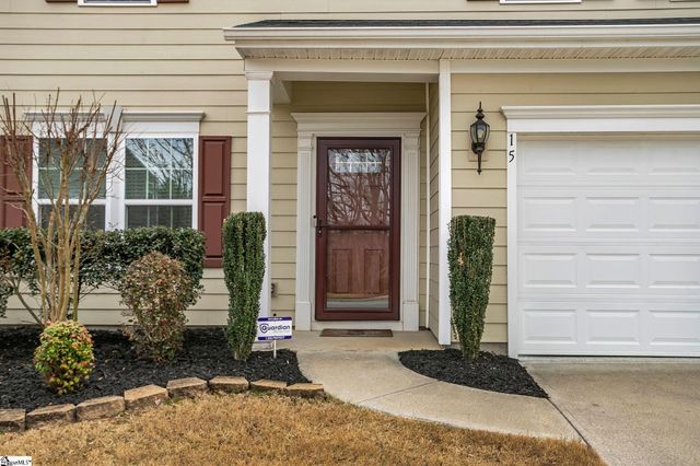15 Fawn Hill Drive, Simpsonville, SC 29681