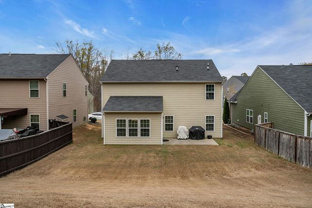 15 Fawn Hill Drive, Simpsonville, SC 29681