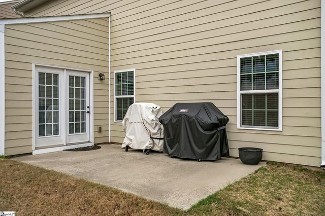 15 Fawn Hill Drive, Simpsonville, SC 29681