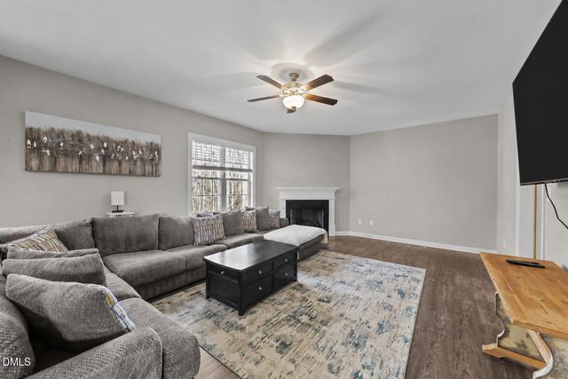 94 Diamond Creek Drive, Clayton, NC 27520