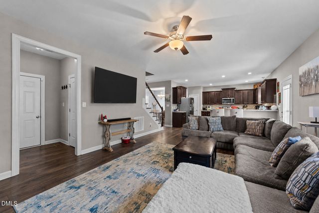 94 Diamond Creek Drive, Clayton, NC 27520