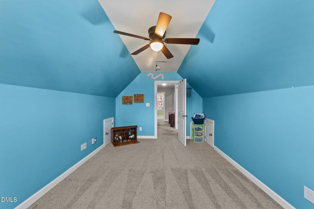 94 Diamond Creek Drive, Clayton, NC 27520
