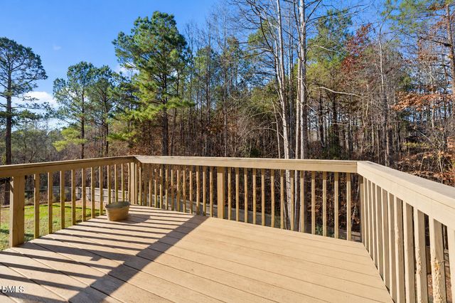 94 Diamond Creek Drive, Clayton, NC 27520