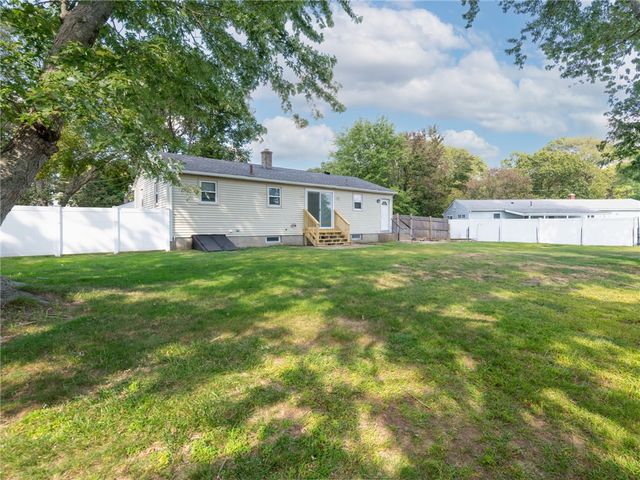 198 Asylum Road, Warwick, RI 02886