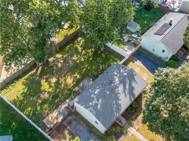 198 Asylum Road, Warwick, RI 02886