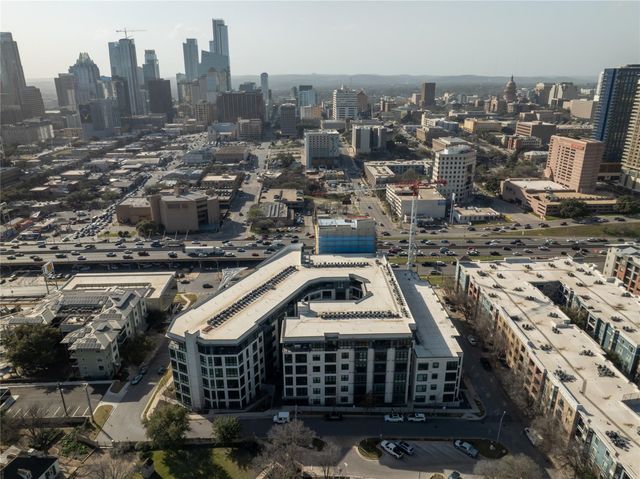 800 Embassy DR 137, Austin, TX 78702