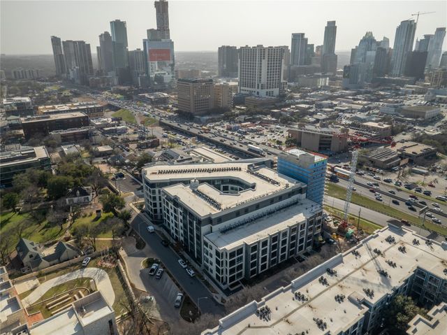800 Embassy DR 137, Austin, TX 78702