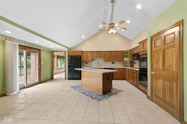 105 Woodfield Green, Danville, IN 46122