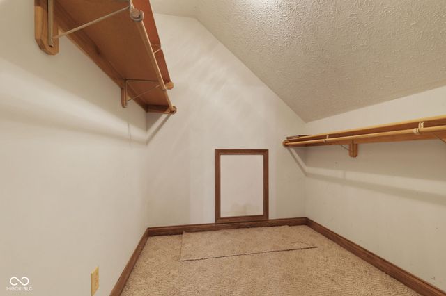 105 Woodfield Green, Danville, IN 46122