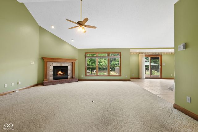 105 Woodfield Green, Danville, IN 46122