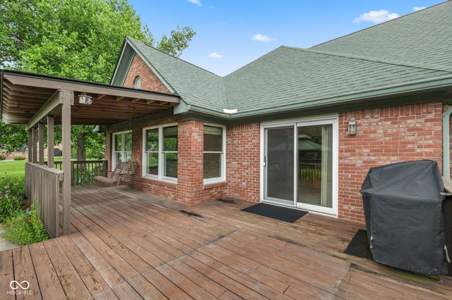 105 Woodfield Green, Danville, IN 46122