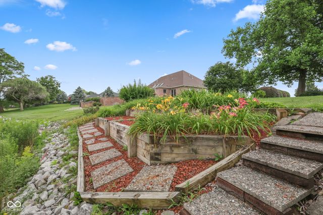 105 Woodfield Green, Danville, IN 46122