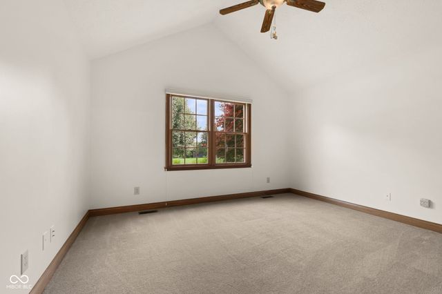 105 Woodfield Green, Danville, IN 46122