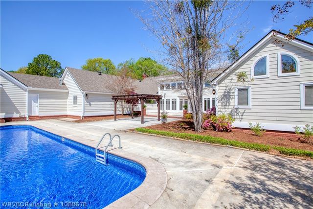 2411 Wyndermere, Fort Smith, AR 72903
