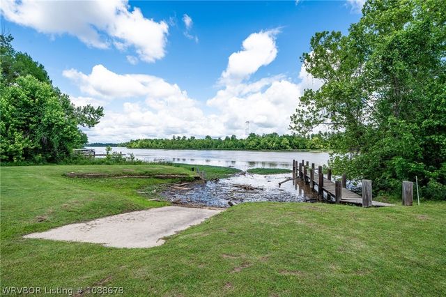 2411 Wyndermere, Fort Smith, AR 72903