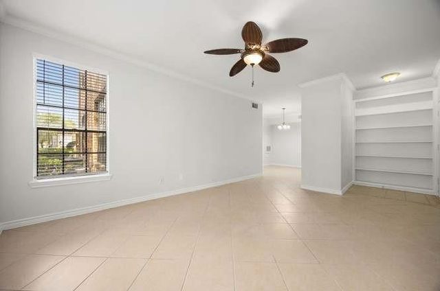 2255 Braeswood Park Drive 257, Houston, TX 77030