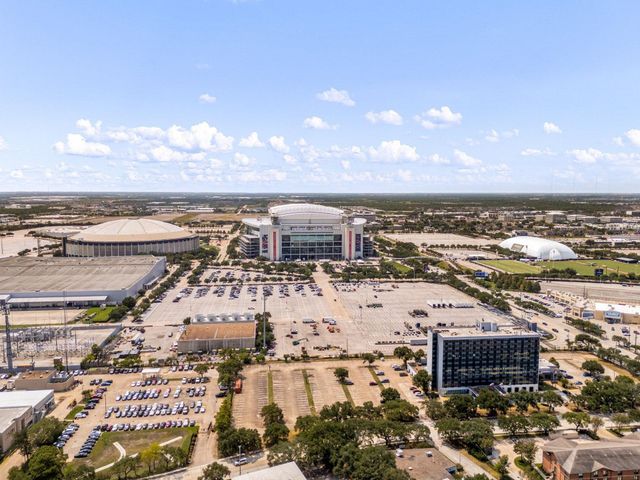 2255 Braeswood Park Drive 257, Houston, TX 77030