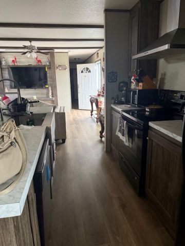 772 Road 5606, Cleveland, TX 77327