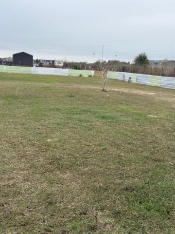 772 Road 5606, Cleveland, TX 77327