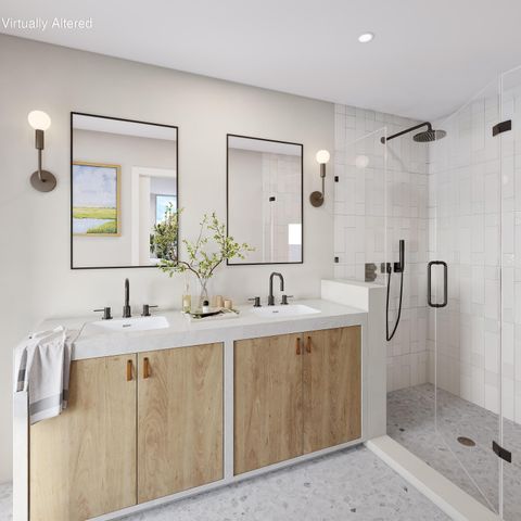 44 Captain Berties Way 105, Provincetown, MA 02657