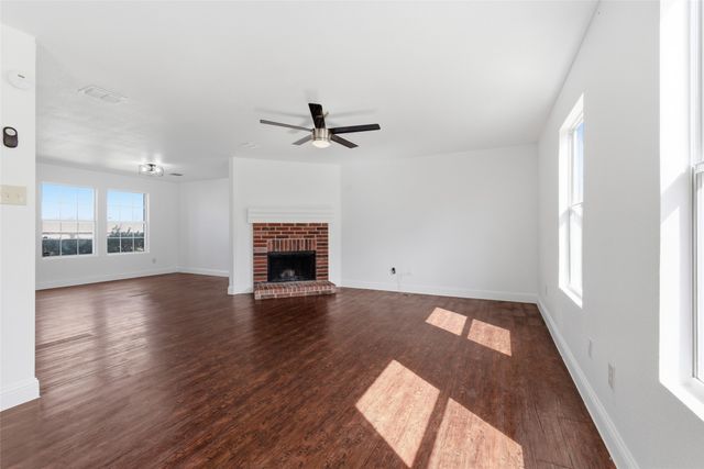 1422 Mill Branch Drive, Garland, TX 75040