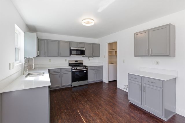 1422 Mill Branch Drive, Garland, TX 75040