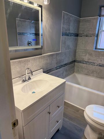 1870 Dalewood Place, Cincinnati, OH 45237