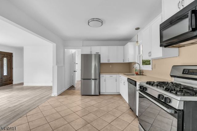 106 Mountain Ave, Berkeley Heights Twp., NJ 07922