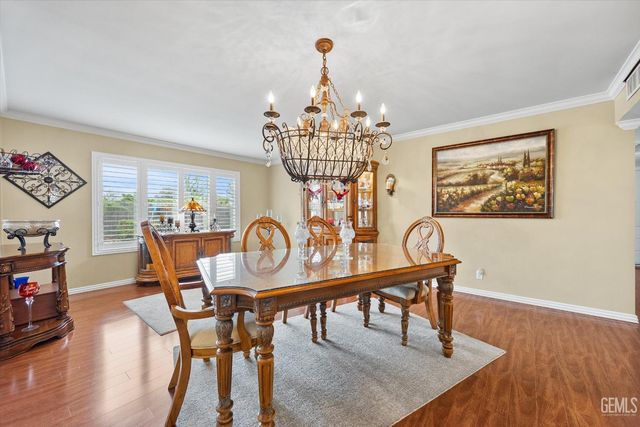 305 Borman Avenue, Bakersfield, CA 93308