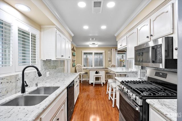 305 Borman Avenue, Bakersfield, CA 93308