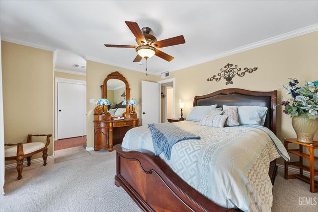 305 Borman Avenue, Bakersfield, CA 93308