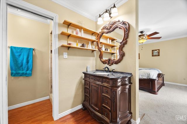 305 Borman Avenue, Bakersfield, CA 93308