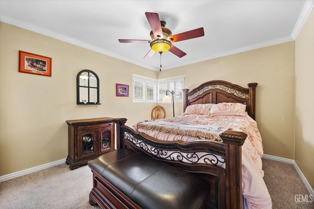 305 Borman Avenue, Bakersfield, CA 93308