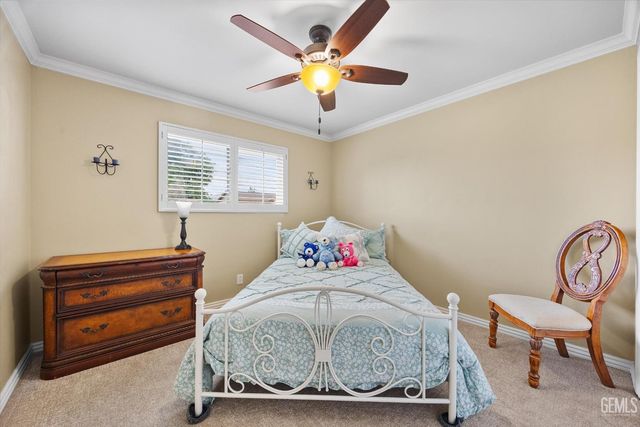 305 Borman Avenue, Bakersfield, CA 93308