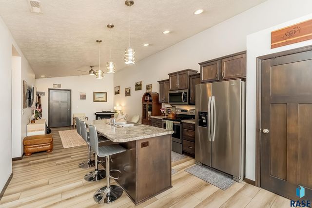 9416 W Gert St Street, Sioux Falls, SD 57106