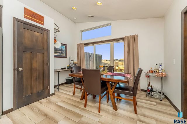 9416 W Gert St Street, Sioux Falls, SD 57106