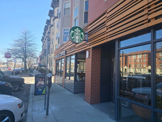 10 Scottfield Road 22, Boston, MA 02134