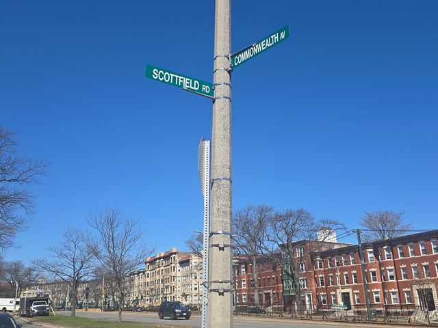 10 Scottfield Road 22, Boston, MA 02134