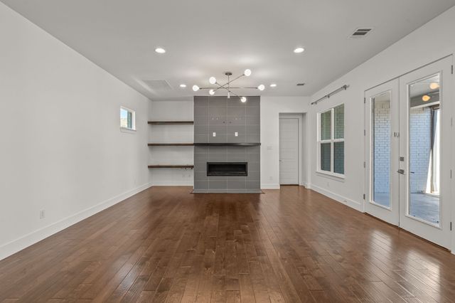 13620 Walsh Avenue, Fort Worth, TX 76008