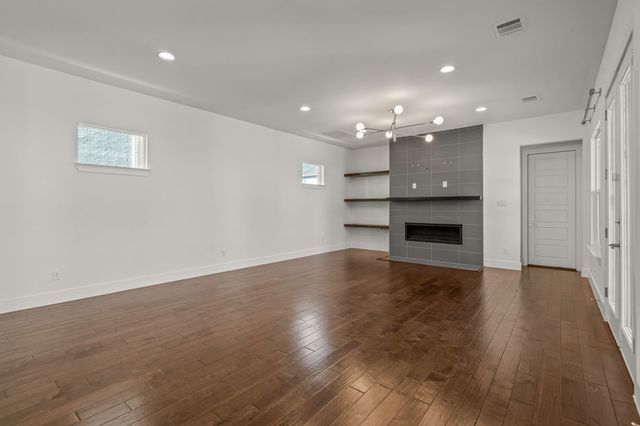 13620 Walsh Avenue, Fort Worth, TX 76008