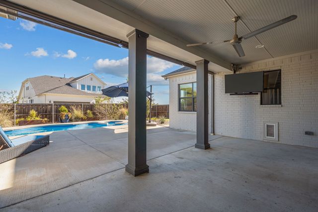 13620 Walsh Avenue, Fort Worth, TX 76008